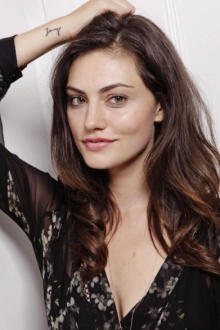 Fibi Tonkin Phoebe Tonkin Roli V Serialah Foto Novosti Video Serialy S Uchastiem Lostfilm Tv